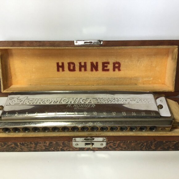 Vintage Hohner 64 Chromonica Model 280/64 in C With Original Storage Box - Picture 2 of 5
